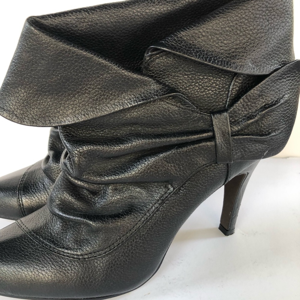 Report Black Booties - Picture 2 of 11
